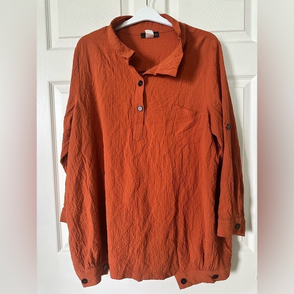 Moon Light Women’s Orange Half Button Shirt Size XXL NC0412